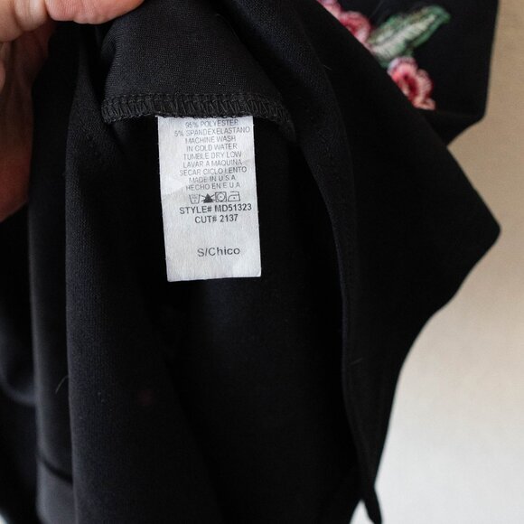 Maru Dress Sz S Black Floral Roses Embroidered Cap Sleeve Asymmetric Front Slit - Picture 7 of 7